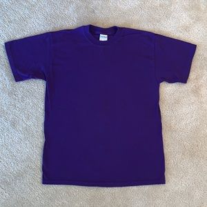 Mens T-shirt, Size Medium, Purple